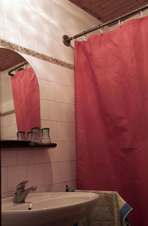 Lovecky Hotel Jivak Loučeň Szoba fotó